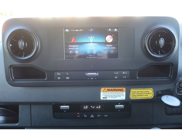 2023 Mercedes-Benz Sprinter 2.0 315 CDI Premium Cherry Picker 5dr Diesel Manual RWD L2 H2 Euro 6 ...