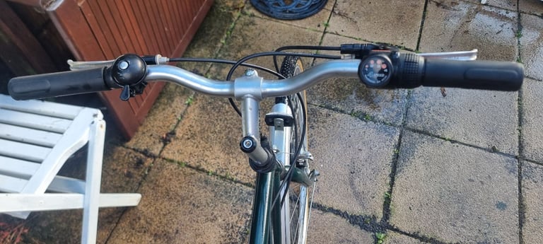 REAL CAFE  Gents Commuter bike. 4 speed in great condition with rack and mudguards.