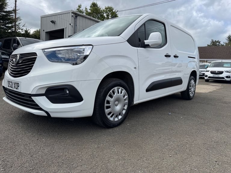 2021 Vauxhall Combo 1.5 Turbo D 2300 Sportive Panel Van 6dr Diesel Manual L2 H1 Euro 6 (100 ps) P...