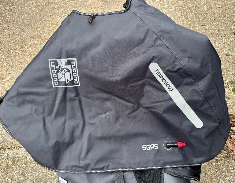 Tucano Leg Cover/Apron R097-X 