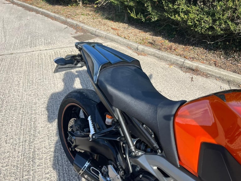 2015 15 YAMAHA MT-09 NAKED MT09 900 TRIPLE 12k MILES MT 09 900