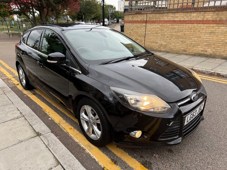 2014 Ford Focus 1.0 EcoBoost Zetec 5dr HATCHBACK Petrol Manual