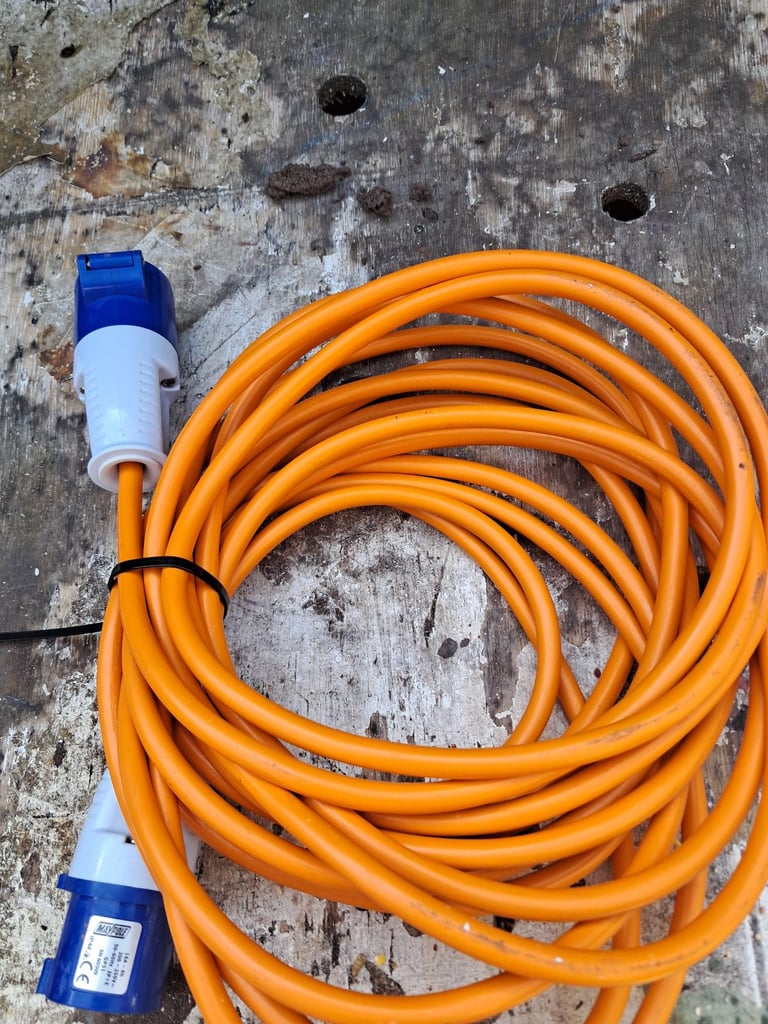 10 metre caravan hookup lead brand new 