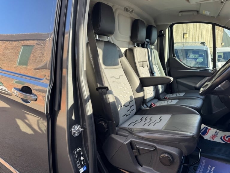  Ford Transit Custom 2.0 TDCi 170ps**SPORT VAN!**+HUGE Diesel