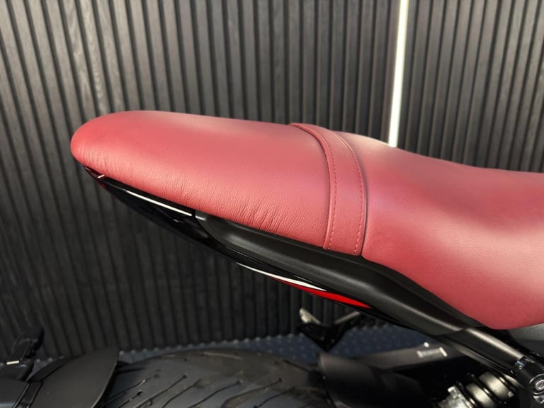 2025 Triumph Trident 660 660 X-Ring Euro 5