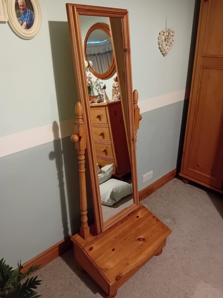 Pine Upstand Mirror With Drawer