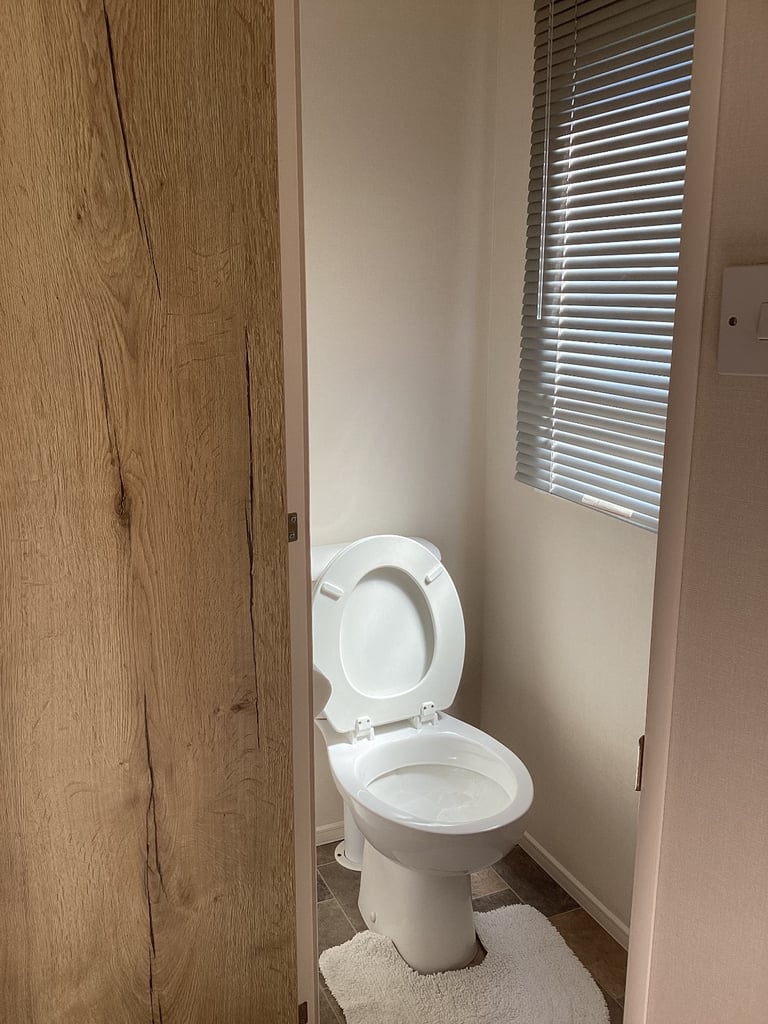 ABI 2018 Static Caravan - 36’ x 12’ - 8 Berth - 2 wc’s - 3 Bedroom’s 