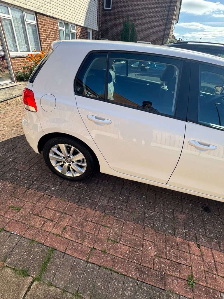 Volkswagen, GOLF, Hatchback, 2009, Semi-Auto, 1390 (cc), 5 doors