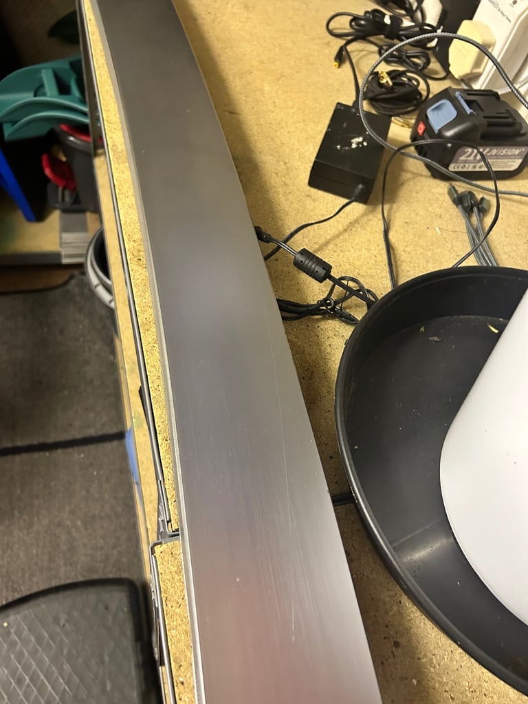 LG SOUNDBAR WITH SUB-WOFFER ( Wi-Fi and Bluetooth )