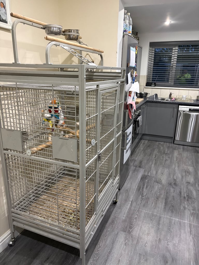 Parrot cage large 