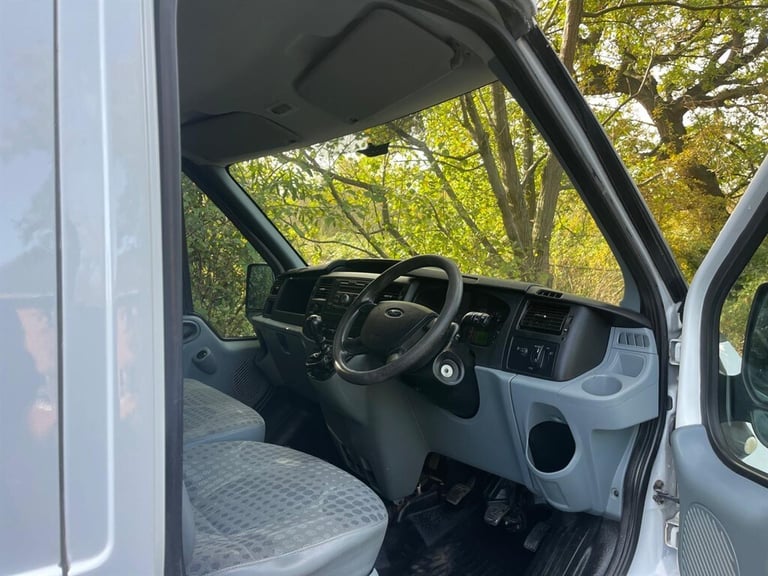 2012 Ford Transit Low Roof Van TDCi 100ps PANEL VAN DIESEL Manual