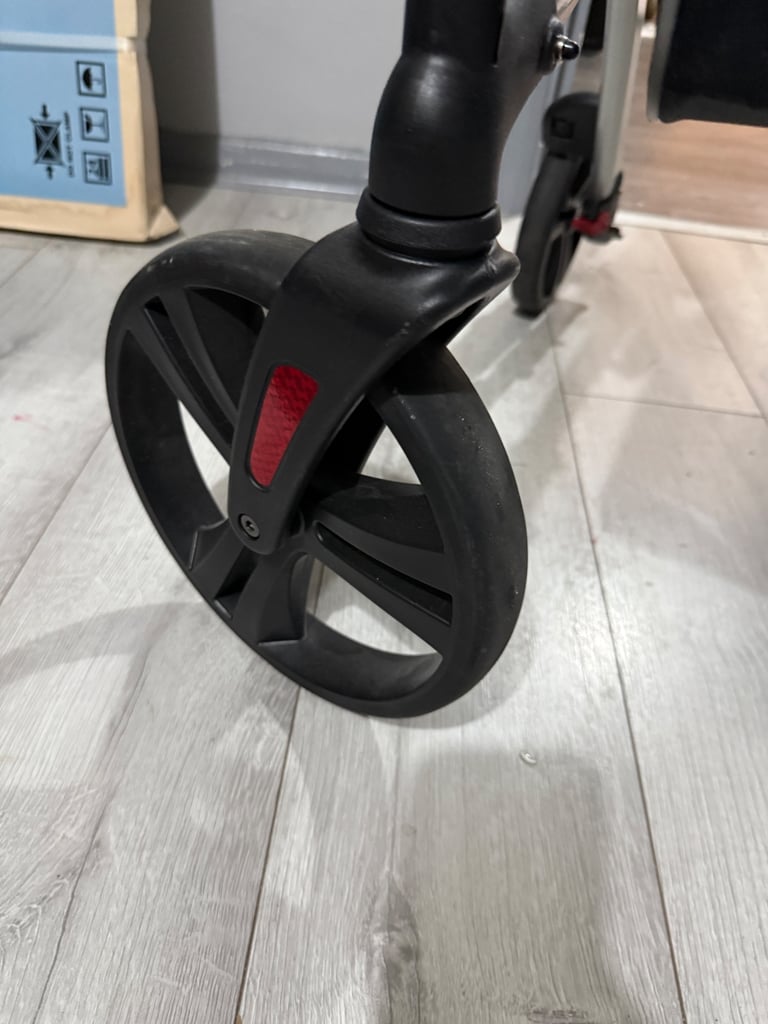 Tuni Prism Mobility Walking Aid