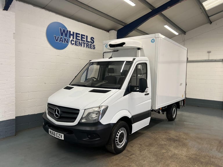 image for 2018 Mercedes-Benz Sprinter 2.1 316 CDI RWD L2 2dr Temperature Controlled Diesel Manual