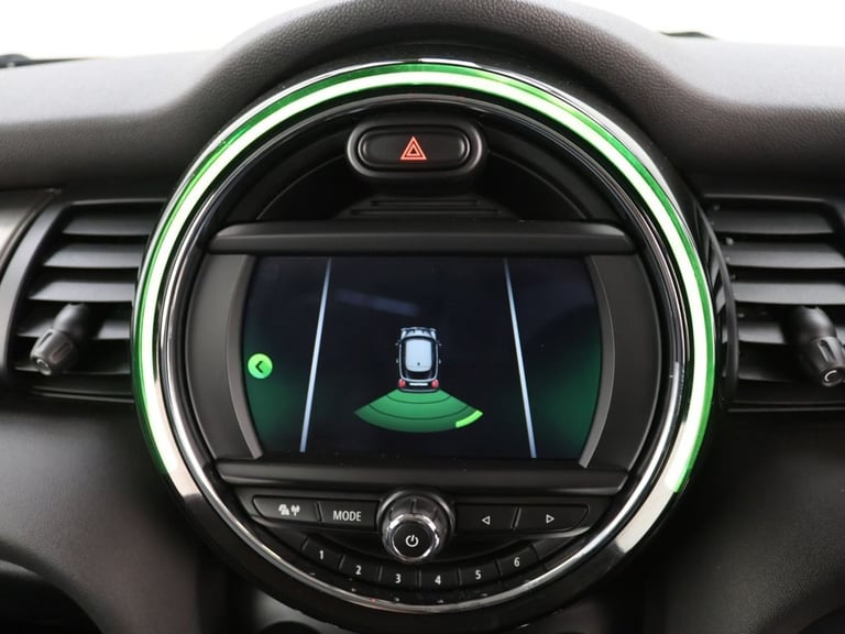 2019 MINI Hatch 1.5 Cooper Exclusive Hatchback 3dr Petrol Manual Euro 6 (s/s) (136 ps) Hatchback ...