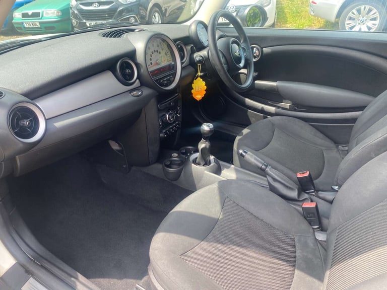 2010 MINI Hatch 1.6 Cooper 3dr Hatchback Petrol Manual