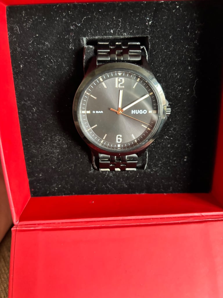 Hugo watch