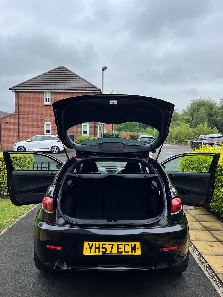 Alfa Romeo, 147, Hatchback, 2007, Manual, 1598 (cc),3 doors - Image 12