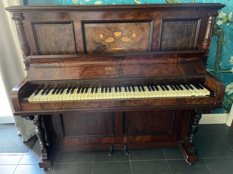 Piano Tuner North East London 