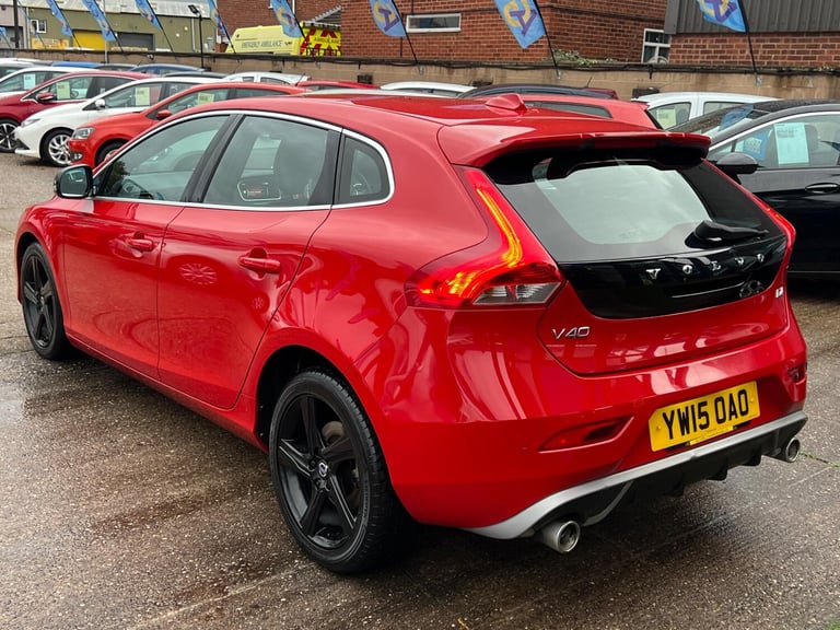 2015 Volvo V40 2.0 D4 R-Design Nav Hatchback 5dr Diesel Manual Euro 6 (s/s) (190 ps) HATCHBACK Di...