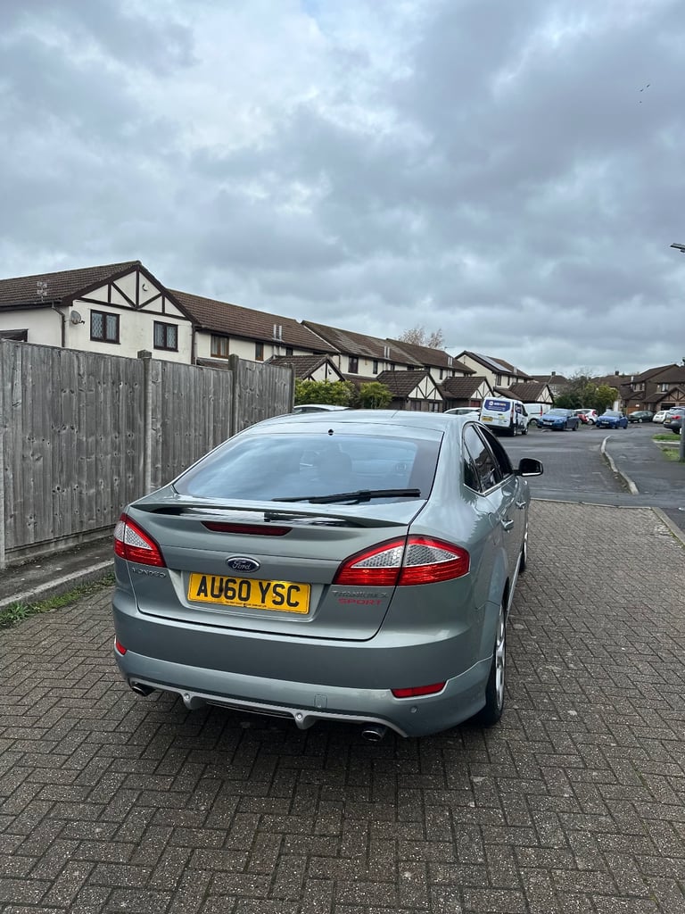 Ford, MONDEO, Hatchback, 2010, Manual, 2179 (cc), 5 doors