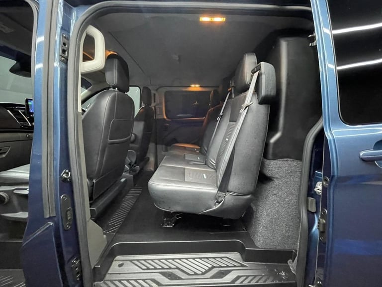 2021 Ford Transit Custom 2.0 EcoBlue 170ps Low Roof D/Cab Active Van PANEL VAN DIESEL Manual