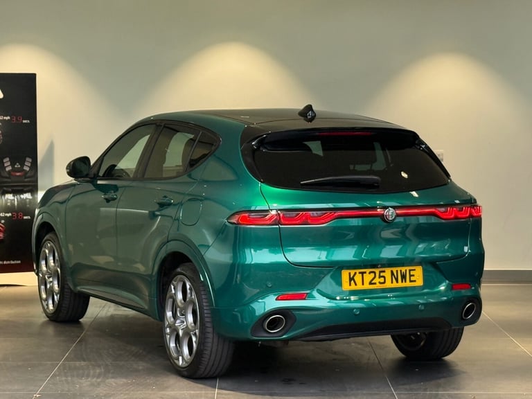 2025 Alfa Romeo Tonale 1.3 PHEV Tributo Italiano 5dr Auto Hatchback Petrol Parallel PHEV Automatic