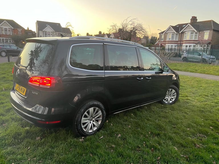 VOLKSWAGEN SHARAN 2.0 TDI BlueMotion Tech SE Nav 2016