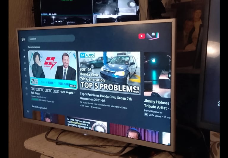 SONY SMART TV 32 INCH