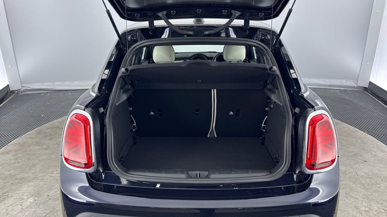 2023 MINI Hatch 1.5 Cooper Exclusive 5dr Auto Petrol Hatchback Hatchback Petrol Automatic