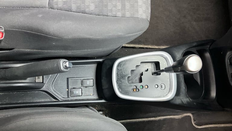 2017 Toyota Yaris 1.33 VVT-i Icon 5dr CVT Petrol Hatchback Hatchback Petrol Automatic