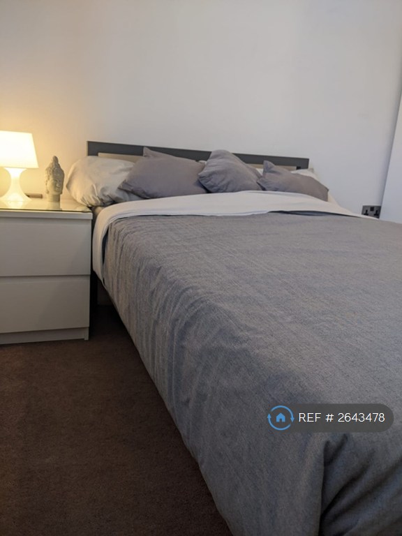 2 bedroom flat in Atlas Mill, Bolton, BL1 (2 bed) (#2643478)