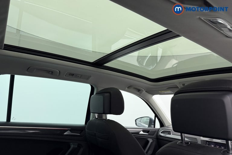 2021 Volkswagen Tiguan 1.5 TSI 150 Elegance 5dr DSG SUV Petrol Automatic