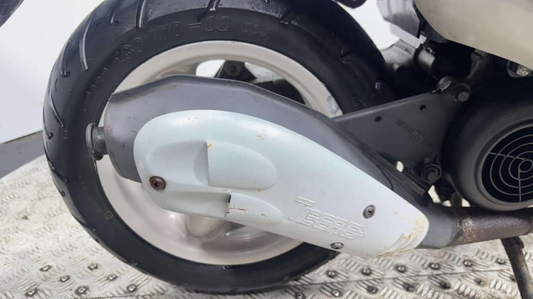 Yamaha Yn 2000 2 stroke scooter 4k classic 2T bike non runner 50cc