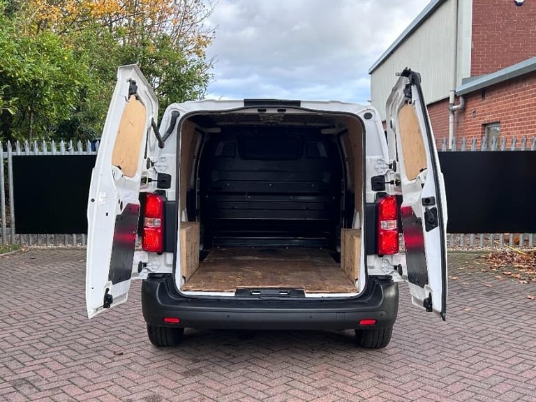 2023 Vauxhall Vivaro 1.5 Turbo D 2900 Dynamic Panel Van 6dr Diesel Manual L1 H1 Euro 6 (s/s) (10 ...