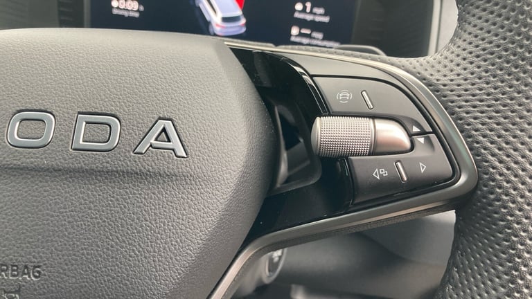 2025 Skoda Karoq 2.0 TSI Sportline Edition 4x4 5dr DSG Petrol Estate Estate Petrol Automatic