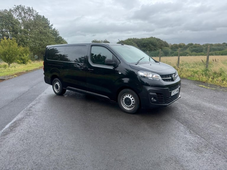 VAUXHALL VIVARO 1.5 Turbo D 2900 Dynamic 2022