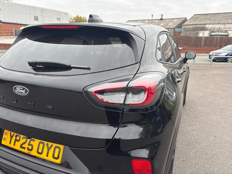 2025 Ford Puma 1.0 EcoBoost Hybrid mHEV ST-Line 5dr Hatchback PETROL Manual