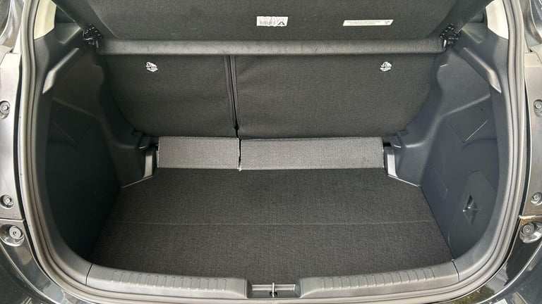 2023 Toyota Yaris 1.5 VVT-h Icon Hatchback 5dr Petrol Hybrid E-CVT Euro 6 (s/s) (116 ps) HATCHBAC...