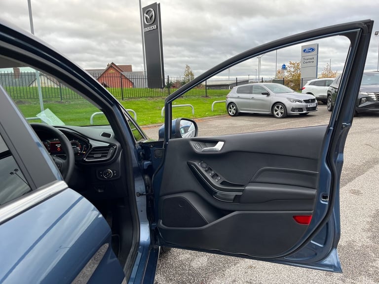 2022 Ford Fiesta 1.0 EcoBoost Hybrid mHEV 125 Titanium X 5dr Hatchback PETROL Manual
