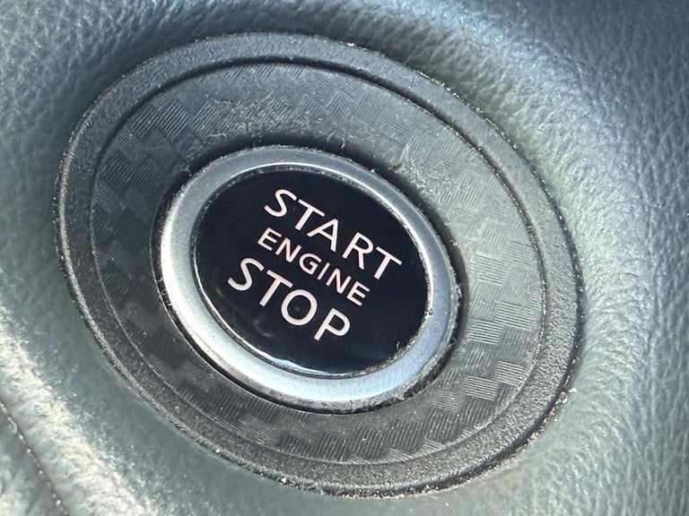 2020 Nissan Juke 1.0 DIG-T Tekna Euro 6 (s/s) 5dr HATCHBACK Petrol Manual