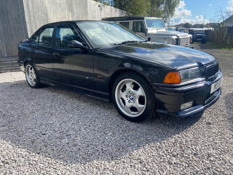 1995 BMW M3 3.0i Saloon 4dr Petrol Manual (286 bhp) SALOON Petrol Manual