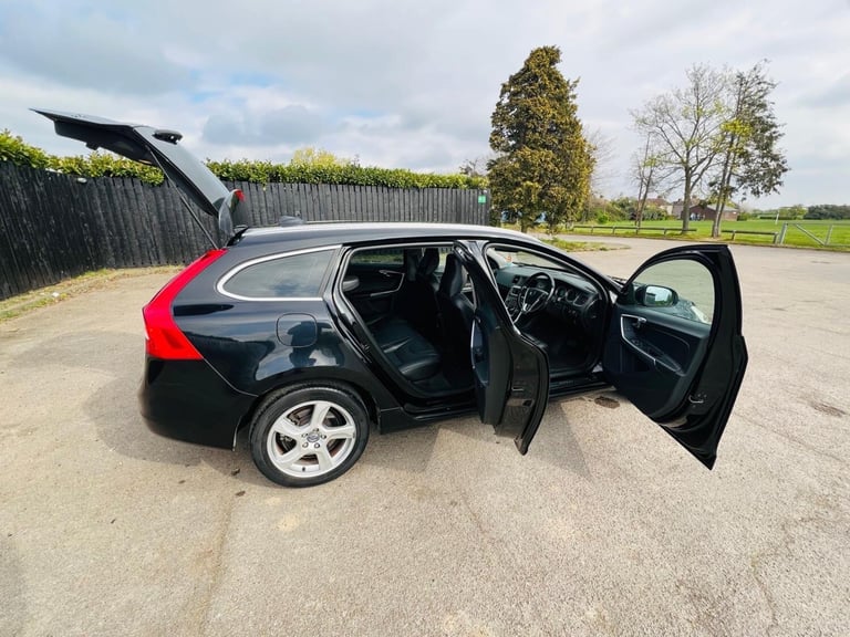 Volvo v60 t4 1.6 petrol ulez free leather cruise control reverse camera 