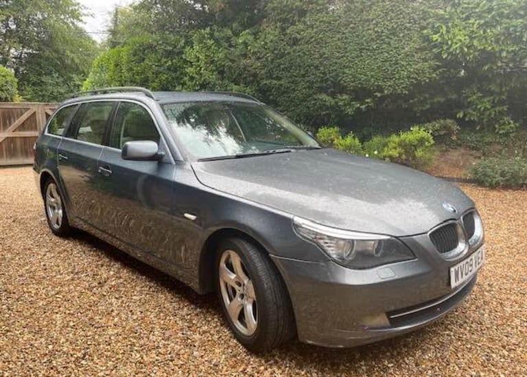 2009 BMW M5 2009 BMW M5