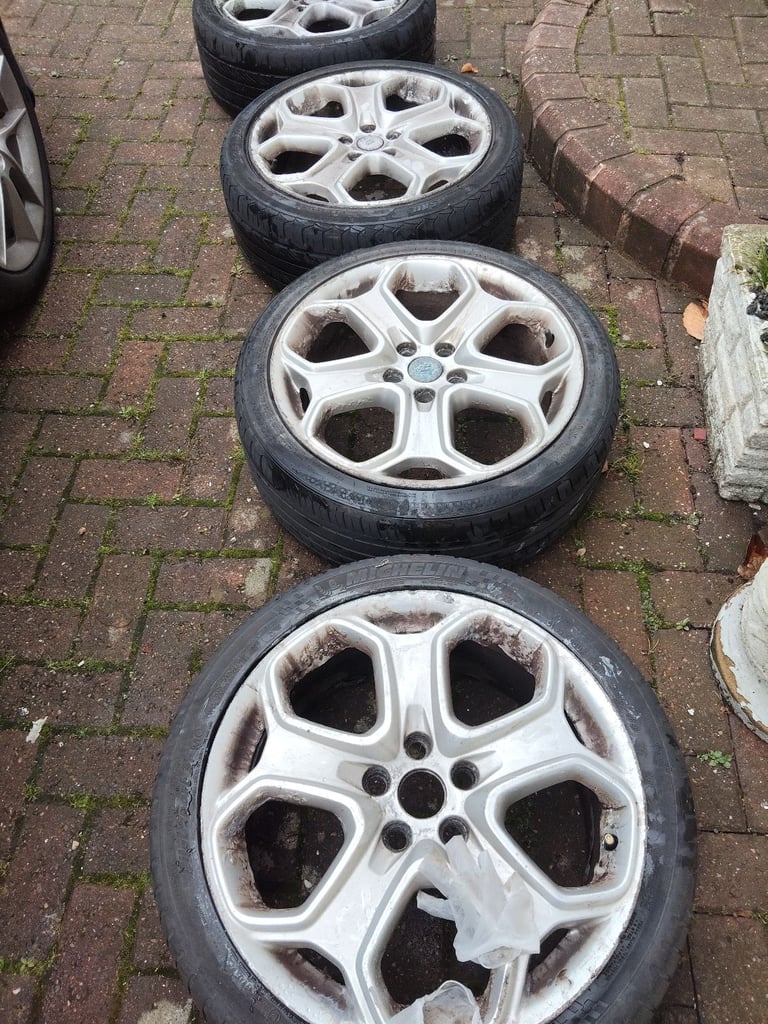 Focus wheels in need of refurb