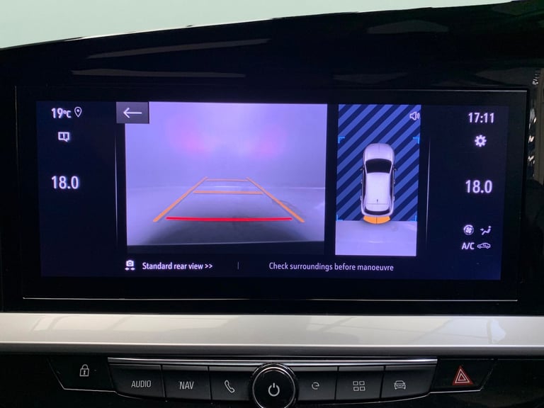 2021 Vauxhall Mokka Electric 50kWh Elite Nav Premium SUV 5dr Electric Auto (136 ps) - REVERSE CAM...