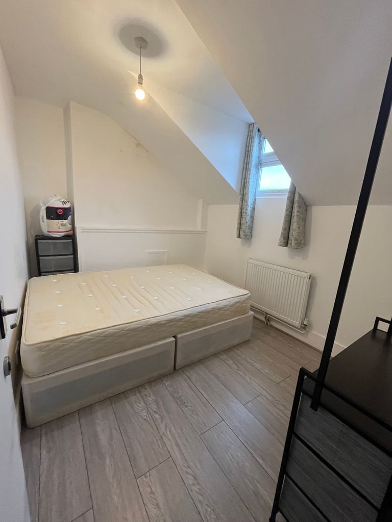 image for Cheap Small Double Room In Dulwich Only £750 all bills included