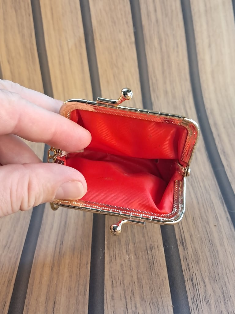 Good condition Chain Coin Purse Folkcraft Size Small W Keychain Loop. As seen. 