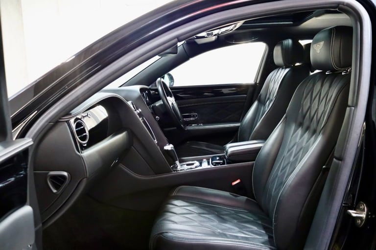 2015 Bentley Flying Spur 4.0 V8 4dr Auto SALOON PETROL Automatic