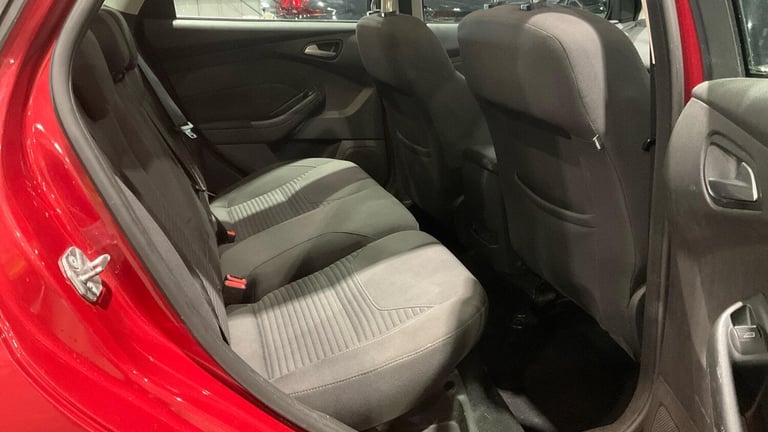  Ford Focus 2.0 TDCi Titanium Euro 6 (s/s) 5dr Diesel Manual