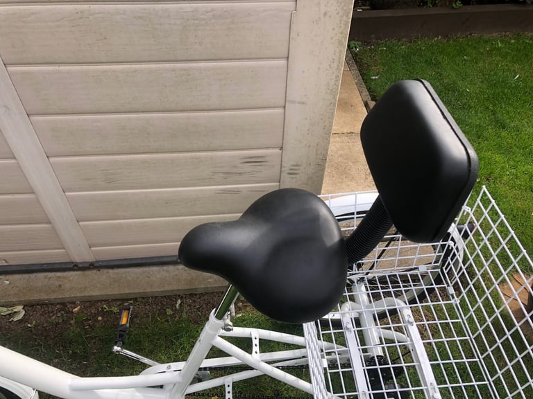 Trike adult bike 17” frame in lovely condition nr5 9